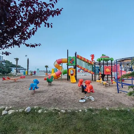 Diana Seaside Lägenhet *